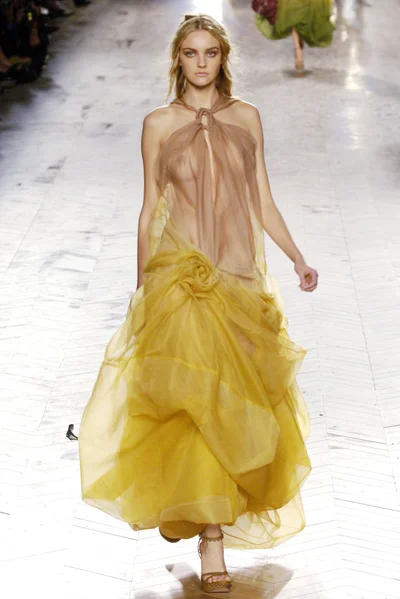 Look 38